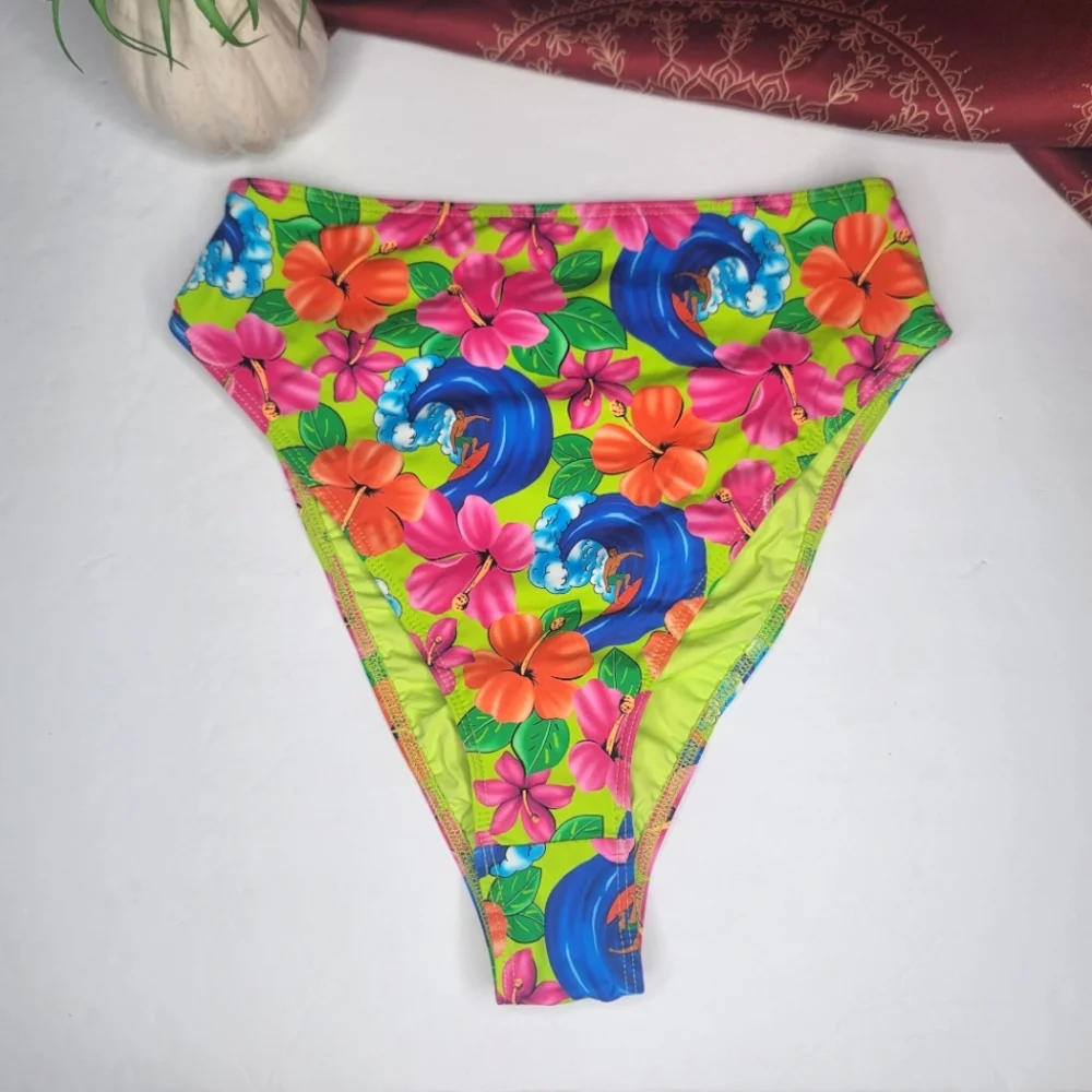 Frankies Bikinis Swimsuit Bottom Tropical Hibiscus Size Large NWOT